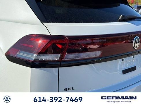 New 2026 Volkswagen Atlas Cross Sport SEL R-Line AWD/4WD image 15