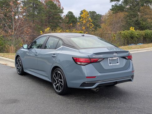 Used 2024 Nissan Sentra SR w/ SR Premium Package image 7