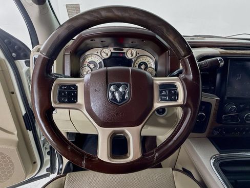 Used 2018 RAM 3500 Laramie Longhorn w/ Longhorn Southfork Package AWD/4WD image 13