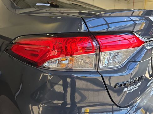 Used 2023 Toyota Corolla SE image 33