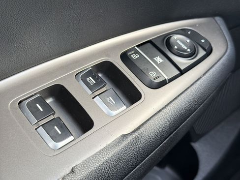 Used 2019 Kia Optima S w/ S Panoramic Sunroof Package image 27