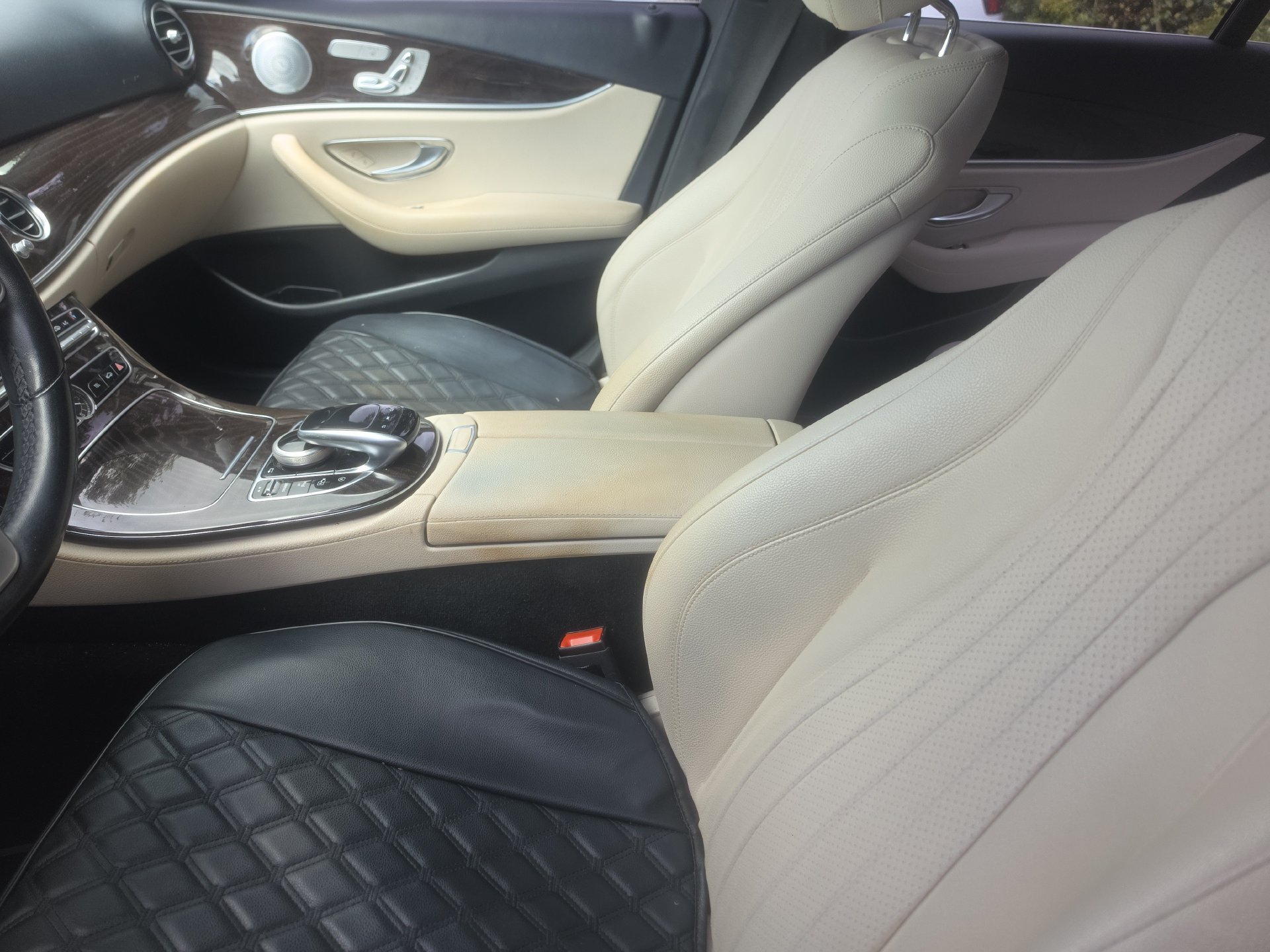 Used 2019 Mercedes-Benz E 300 w/ Parking Assistance Package image 9