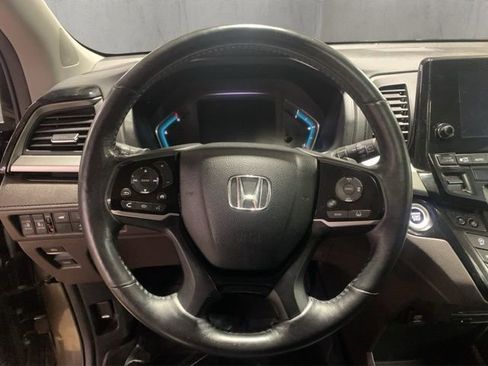 Used 2018 Honda Odyssey Elite image 9