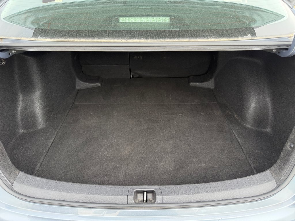 Used 2024 Toyota Corolla LE FWD image 41