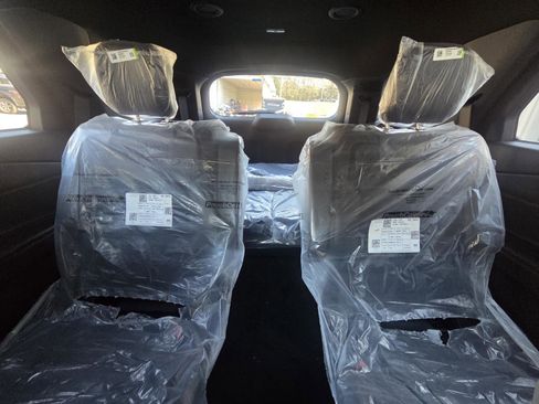 New 2026 Ford Explorer ST image 17