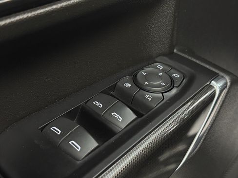 Used 2021 GMC Sierra 1500 AT4 AWD/4WD image 17