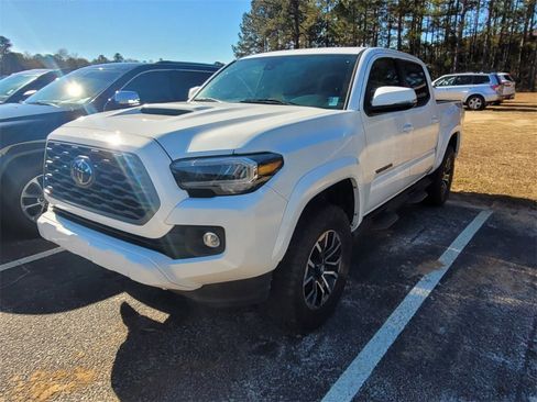 Used 2022 Toyota Tacoma TRD Sport image 7