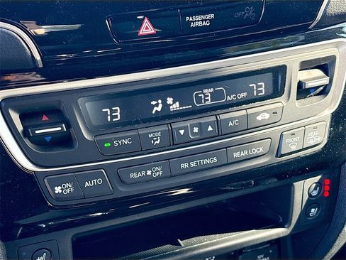 Used 2024 Honda Passport Black Edition image 16