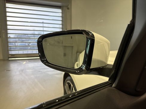 Used 2021 BMW 330i xDrive Sedan w/ M Sport Package image 17