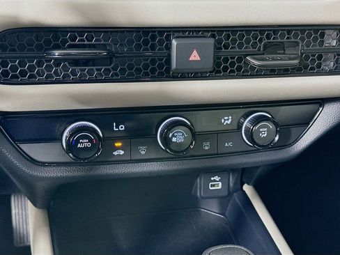 Certified 2024 Honda HR-V LX image 15