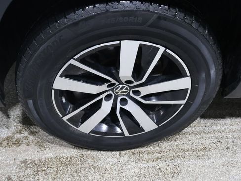 Used 2021 Volkswagen Atlas SE image 7