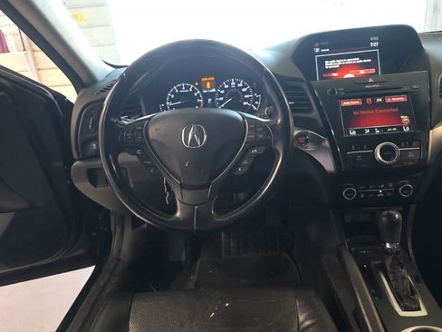 Used 2017 Acura ILX FWD image 16