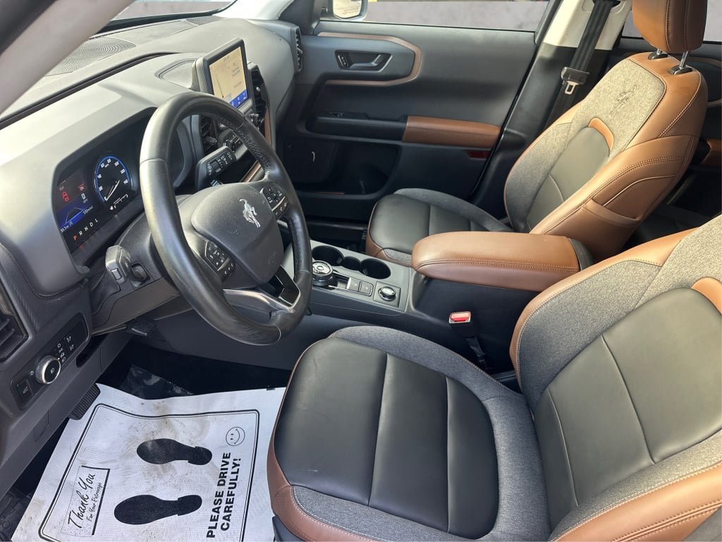 Used 2024 Ford Bronco Sport Outer Banks w/ Tech Package AWD/4WD image 11