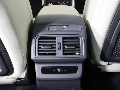 New 2026 Audi Q5 Premium image 23