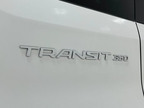 Used 2016 Ford Transit 350 XLT RWD image 40