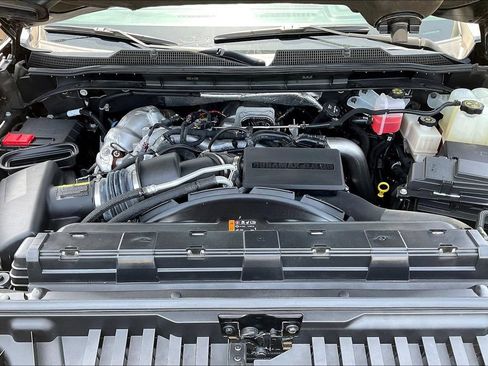Used 2024 Chevrolet Silverado 2500 High Country AWD/4WD image 30