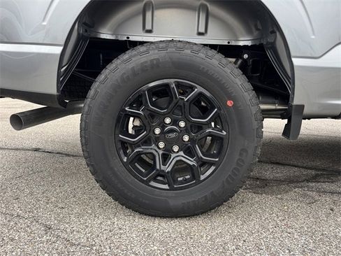 New 2025 Ford F150 XLT w/ Equipment Group 302A MID image 12