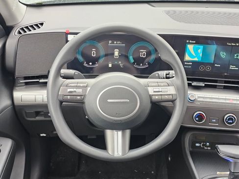 New 2026 Hyundai Kona SE image 14