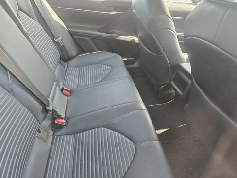Used 2023 Toyota Camry SE w/ Convenience Package FWD image 11