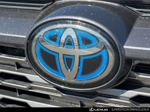 Used 2019 Toyota RAV4 Limited w/ Carpet Mat Package AWD/4WD image 11