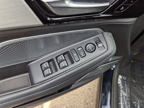 New 2026 Acura MDX SH-AWD image 16