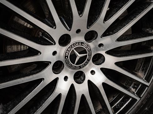 Used 2022 Mercedes-Benz C 300 4MATIC Sedan image 8