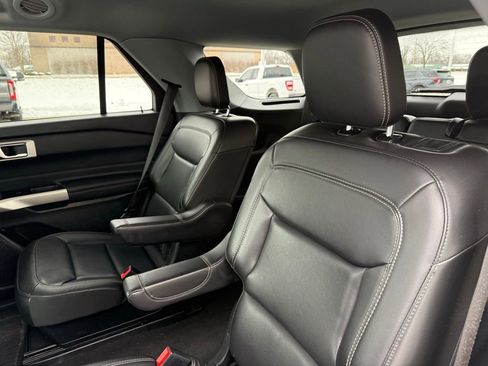 Used 2023 Ford Explorer XLT w/ Equipment Group 202A image 16