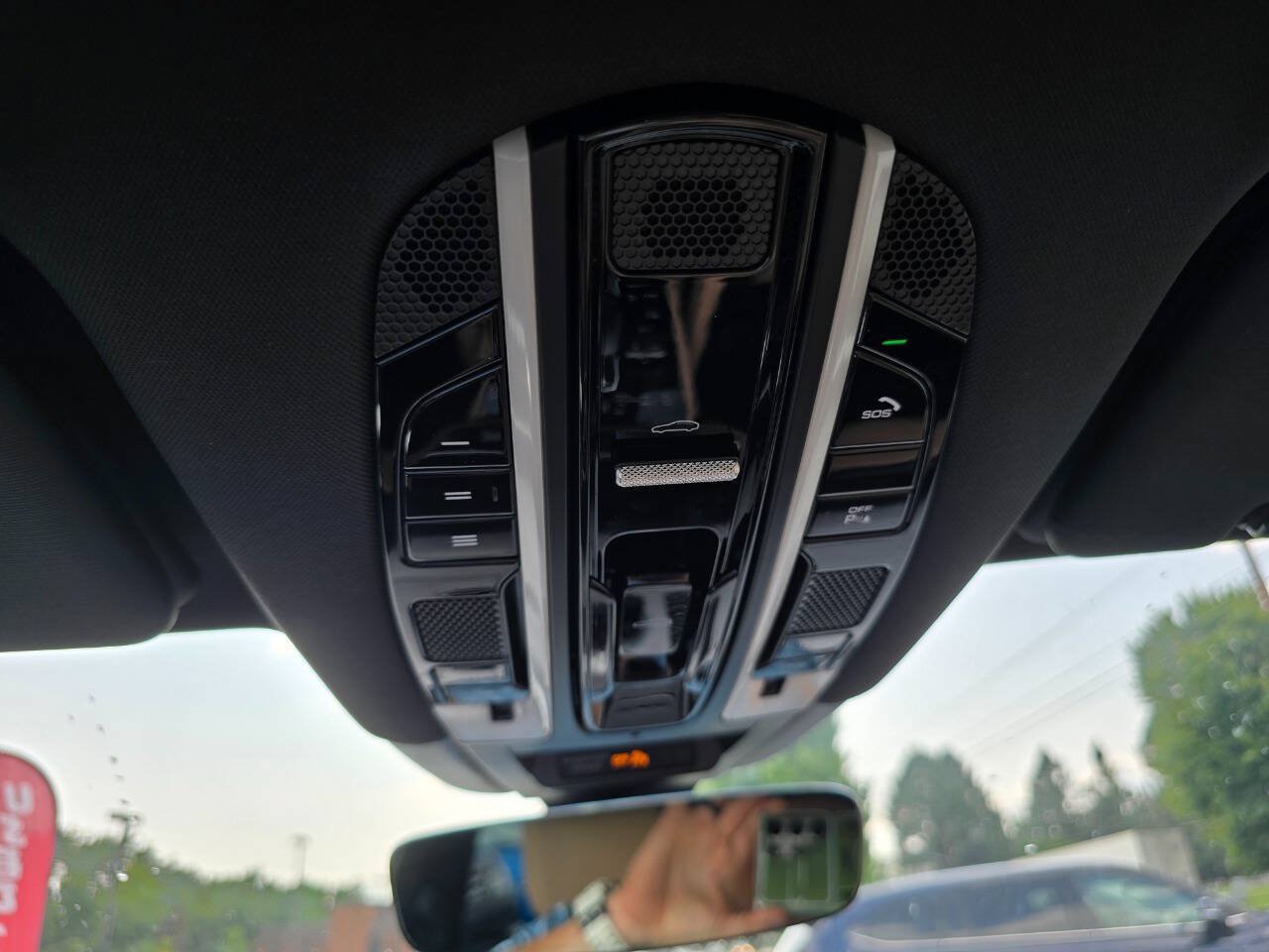 Used 2019 Porsche Cayenne AWD/4WD image 24