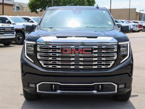 New 2026 GMC Sierra 1500 Denali w/ Technology Package AWD/4WD image 2