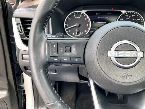 Used 2023 Nissan Rogue SL w/ SL Premium Package AWD/4WD image 23