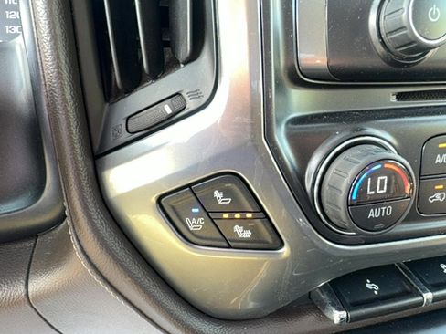 Used 2015 Chevrolet Silverado 2500 LTZ w/ LTZ Plus Package AWD/4WD image 23