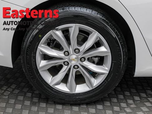 Used 2024 Chevrolet Malibu LT image 30