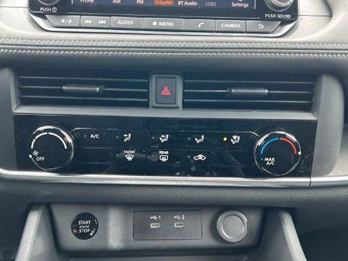 Certified 2025 Nissan Rogue S image 21