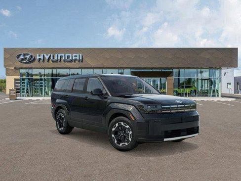 New 2026 Hyundai Santa Fe SE image 2