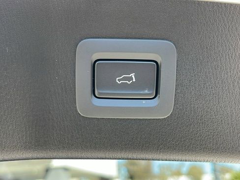 New 2025 MAZDA CX-5 Signature image 32