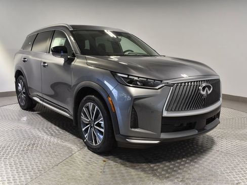 New 2026 INFINITI QX60 Luxe w/ Family Package image 7