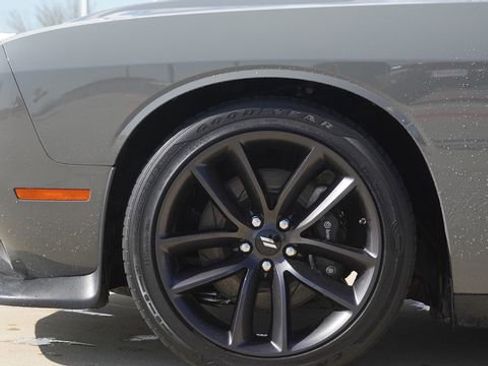 Used 2019 Dodge Challenger R/T Scat Pack image 5