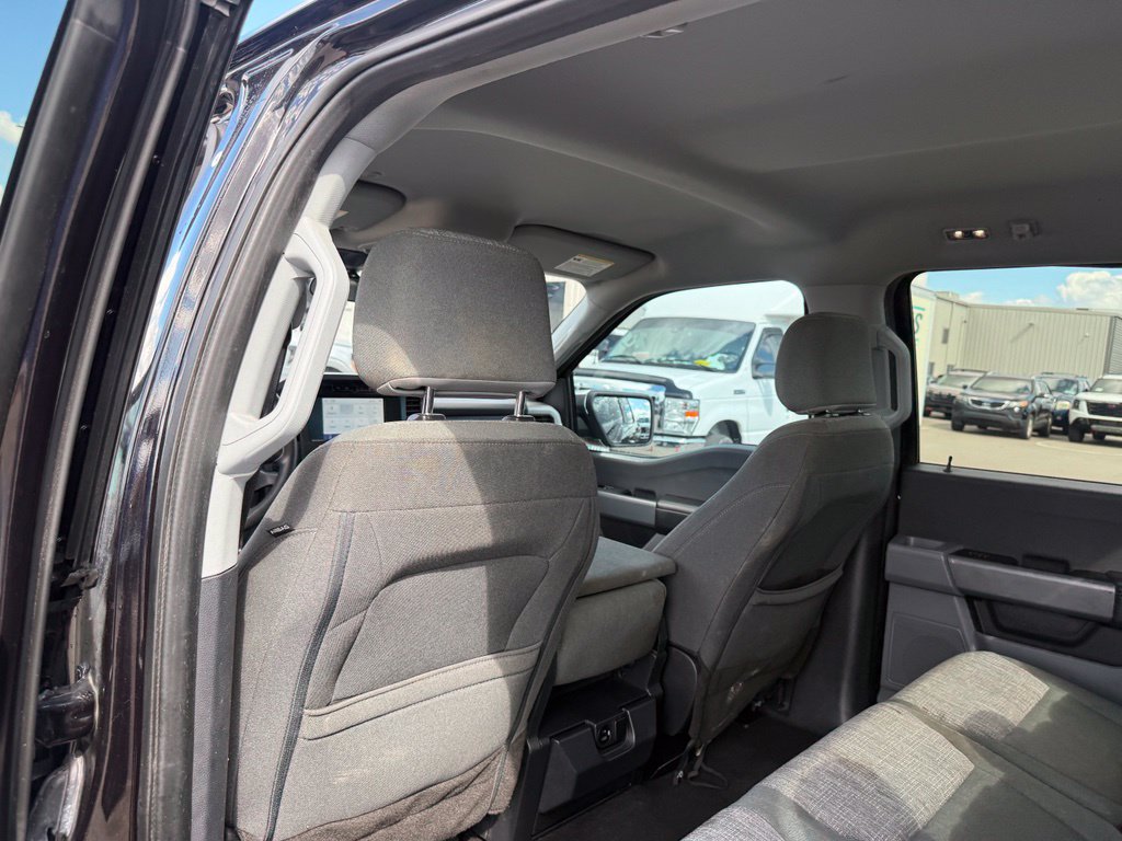 Used 2023 Ford F150 XLT RWD image 8