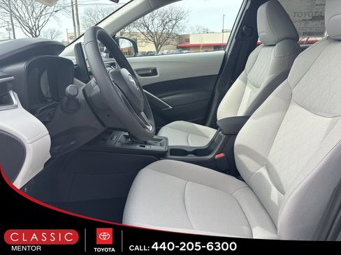 New 2026 Toyota Corolla Cross LE image 9