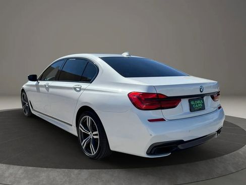 Used 2018 BMW 740i image 6
