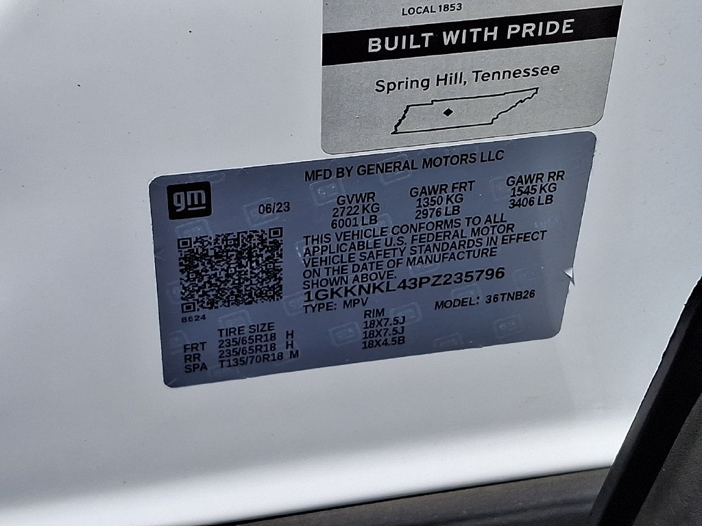 Used 2023 GMC Acadia SLE w/ Driver Convenience Package FWD image 27