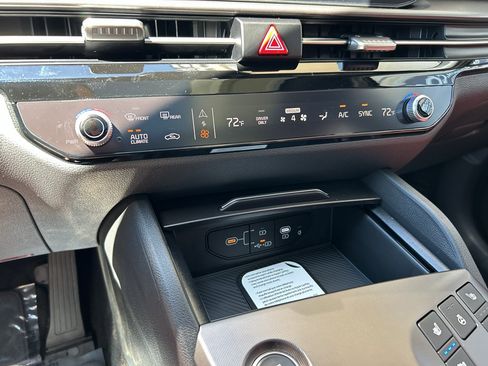 New 2026 Kia Sportage SX Prestige AWD/4WD image 24