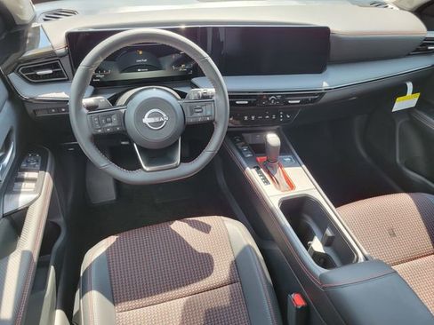 New 2025 Nissan Kicks SR w/ SR Premium Package image 33