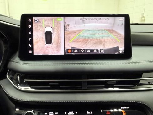 Used 2026 INFINITI QX60 Luxe w/ Cargo Package AWD/4WD image 29