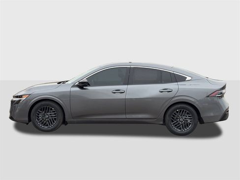 New 2026 Nissan Sentra SV w/ SV Convenience Package image 2