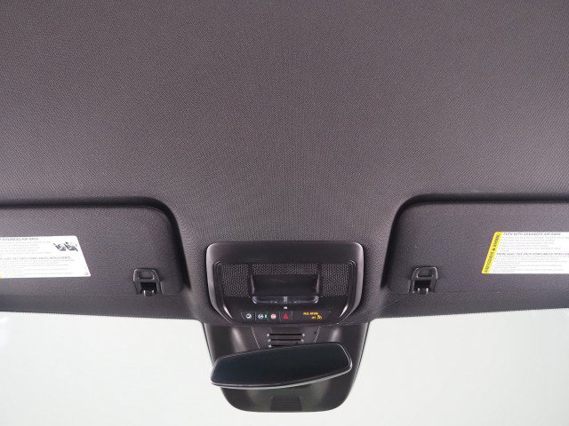 Used 2024 Chevrolet Equinox EV FWD LT w/ 2LT image 63