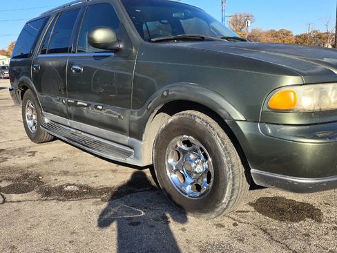 Used 2001 Lincoln Navigator 2WD image 5