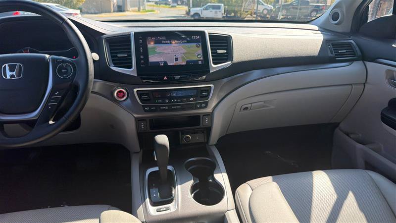 Used 2017 Honda Ridgeline RTL-T image 25