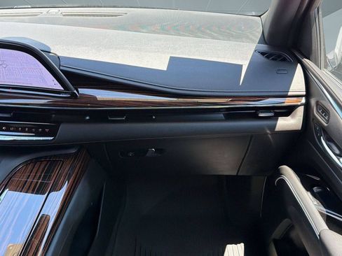 Certified 2024 Cadillac Escalade Premium Luxury w/ LPO, Floor Liner Package AWD/4WD image 29