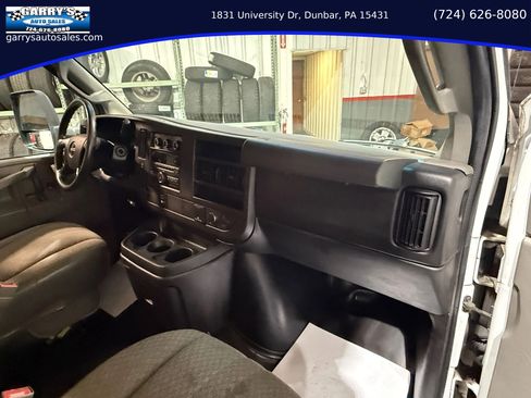 Used 2016 GMC Savana 3500 image 23